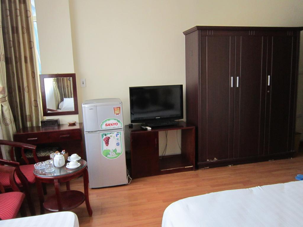 هانوي Huong Giang Hotel الغرفة الصورة
